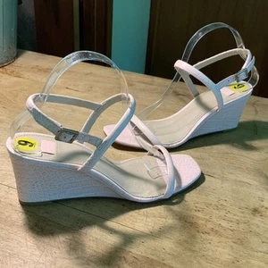 Louise et Cie Quinley pink leather reptile embossed wedge Strappy Sandals 9 NWOB - Picture 1 of 9
