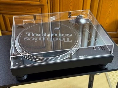 Technics SL-1200MK7 Black Direct Drive Turntable System DJs Sound Panasonic - Image 1 of 4