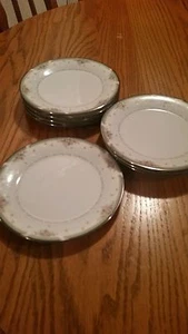 Platos de pan y mantequilla Noritake Greenbrier  - Imagen 1 de 3