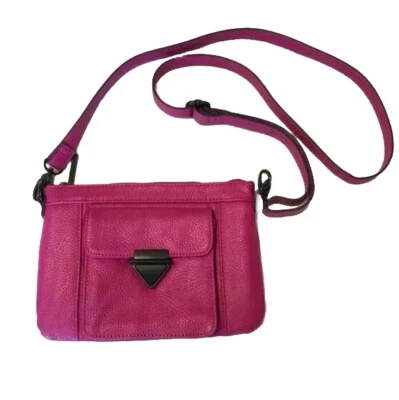 Bolso de mano pequeño bandolera rosa BCBGeneration Foto 1 de 4