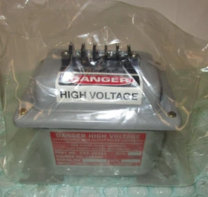 Encendedor ARC pulsado de alta energía ABB C33-06261 - Imagen 1 de 6