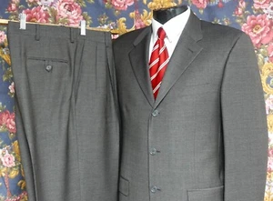 Kenneth Cole New York Italian Charcoal Gray Classic Fit Suit 40L - Picture 1 of 8