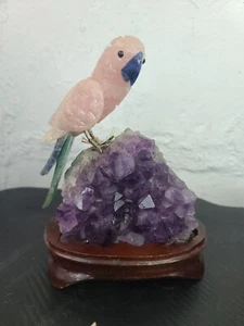 Cristal de cuarzo amatista vintage tallado a mano piedra natural pájaro rosa Brasil con etiqueta - Imagen 1 de 17