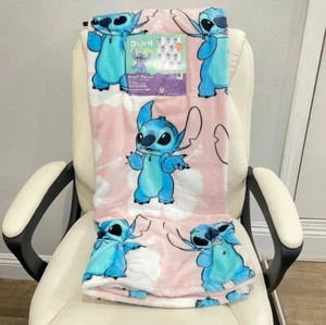 Disney Stitch Plush Throw 50X70 Stitch Pink Flower Design - Picture 1 of 9