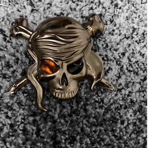 Skull Pirate Belt Buckle Crossbones Silver Metal Gothic Punk Rock Accessory - Picture 1 of 8