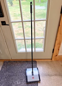 BISSELL Sweeper Carpet & Floor Manual Lightweight Sweeper #92N0A OPEN BOX - Picture 1 of 13