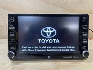 TOYOTA TACOMA 2020-2023 OEM RECEPTOR DE RADIO Y PANTALLA DE VISUALIZACIÓN 86140-04210 JBL - Imagen 1 de 10