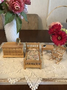 Vintage Dollhouse Furniture Wooden Lot 10 Cottage Bedroom Set 1:12 Scale China - Picture 1 of 24