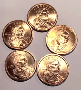 FIVE BU 2000-P BU GOLDEN SACAGAWEA DOLLARS ~ FIRST YEAR ~ FREE SHIPPING - Picture 1 of 4