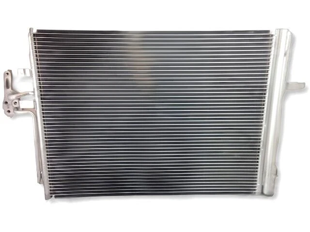 GPD 73HV82G A/C Condenser Fits 2008-2015 Land Rover LR2 A/C Condenser Foto 1 de 1