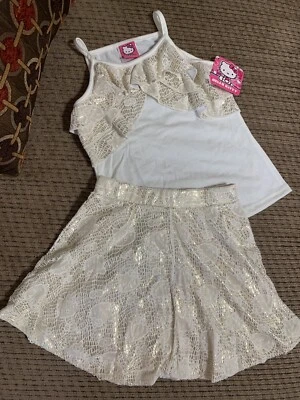 ¡NUEVO! Conjunto de fantasía Hello Kitty (2) piezas Top y falda talla XS (4/5) Foto 1 de 4