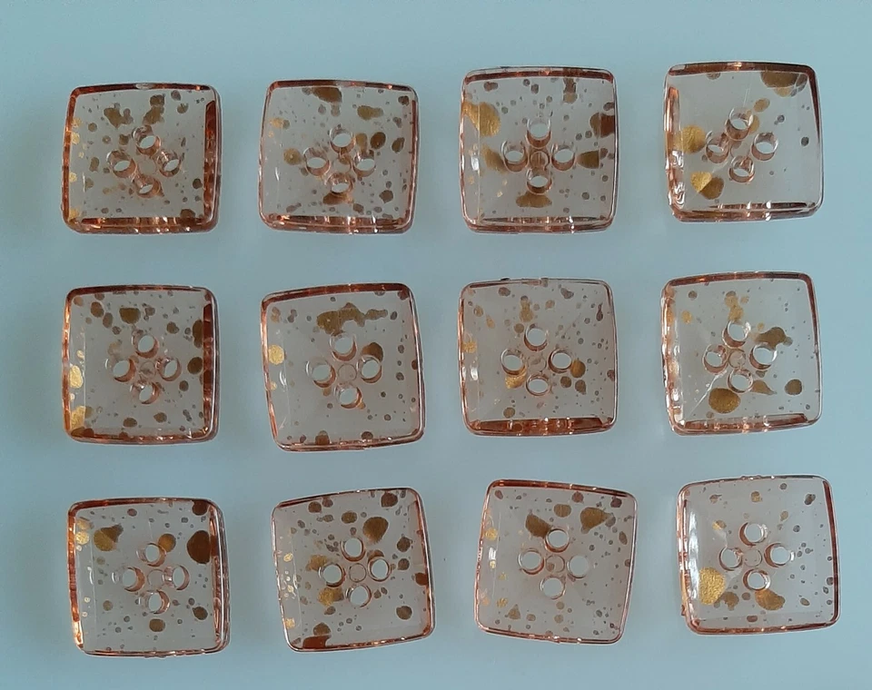 8 x 18mm Light Brown Flecked Square Plastic Buttons - FC70b - Image 1 of 1