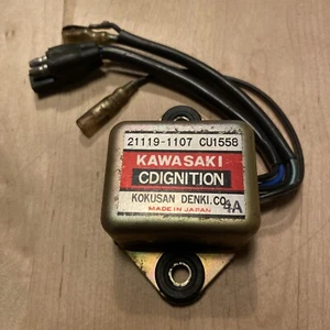 Genuine Kawasaki KX125 1984-1986 CDI Box 21119-1107 NOS - Picture 1 of 1