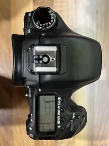 canon digital camera eos - Picture 1 of 8