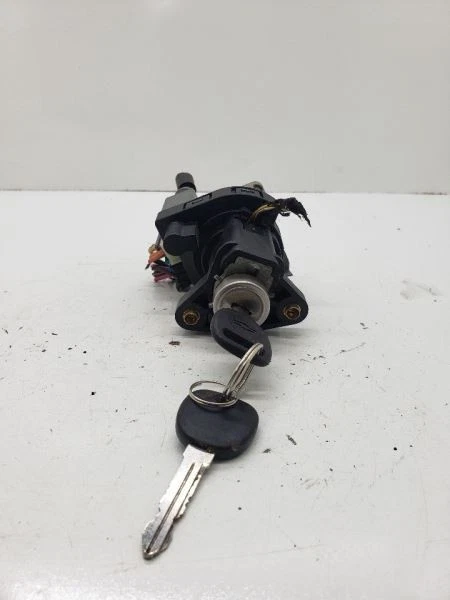 Interruptor de encendido compatible con 02-05 GRAND AM 731860 Foto 1 de 4