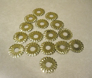 16 VTG Thin Foil Christmas Light Reflectors Round, Gold w/ Silver On The Back - Picture 1 of 5