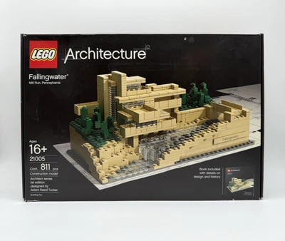 LEGO ARCHITECTURE - FALLINGWATER 21005 COMPLETE WITH ORIGINAL MANUAL AND BOX - Image 1 of 4