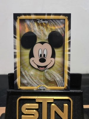 2024 Topps Chrome Disney Magical Mickey Mouse #MM-1 GOLD & Black /10 SSSP 🔥🔥 - Image 1 of 2