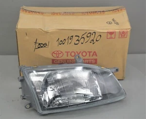Faro delantero derecho genuino Toyota OEM RH 81110-26082 HIACE - Imagen 1 de 12