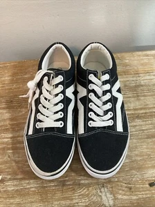 Aloha Island Canvas Sneakers Size 6  - Picture 1 of 4