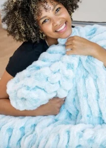 Minky Couture Stretch Hugs WinterMint Blue/Gray Hue Blanket Adult 50x60 - Picture 1 of 4