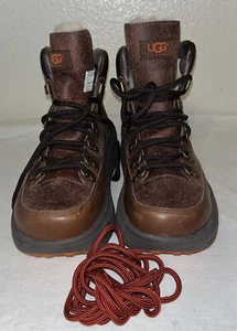 UGG Australia Meraux Brown Leather Thinsulate Waterproof Men's Boots Size 9/42 M - Picture 1 of 8