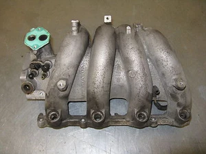 Ansaugbrücke Volvo V40 2,0 140 PS 9129035 - Picture 1 of 1