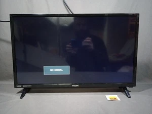 Philips 24 Inch Flatscreen Tv 24pfl3603/f7 No Remote - Picture 1 of 9