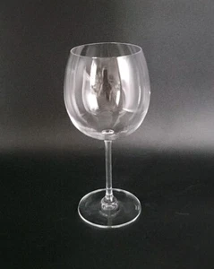 Copa de agua de vino con tallo de globo de cristal transparente Marquis By Waterford 8,5" - Imagen 1 de 11