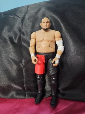 Figura de acción de lucha libre Mattel WWE Elite Series 64 Samoa Joe AEW Foto 1 de 3