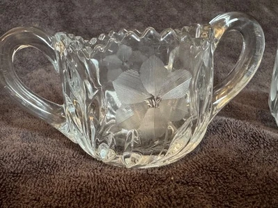 Base Estrella de David de vidrio grabado pesado crema y azúcar vintage - Envío gratuito Foto 1 de 4