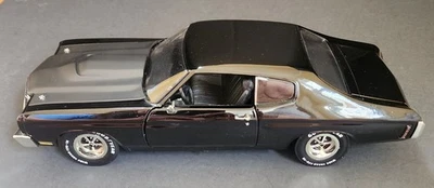 1:18 Diecast 1970 Chevy Chevelle SS (All Black) - Image 1 of 3