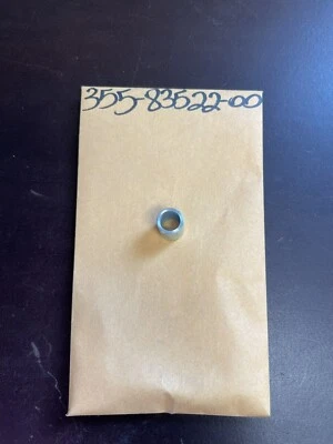 НОВЫЙ ИЗ СТАРЫХ ЗАПАСОВ OEM YAMAHA ВОРОТНИК DT100 DT80 LB50P LB80 CHAPPY QTY 1 355-83522-00 - Изображение 1 из 4