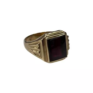 9ct 9K Yellow Gold Created Red Ruby Men’s Ring Size V. Brand New - Picture 1 of 9