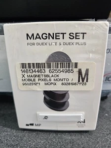 Mobile Pixels 106-1002P01 Laptop Magnets - 0.8" Height x Width 0.1" Depth 4 pack - Afbeelding 1 van 2