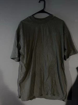 Boohoo 男式大码 L 码 — 第 1/3 张图片