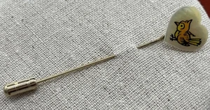 Pin vintage palo/sombrero/solapa/corbata en forma de corazón - Imagen 1 de 5