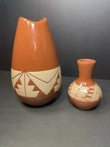 Glazed Sioux Pottery South Dakota Vase ~ Signed ~ Native American Lot Of 2 - Picture 1 of 24