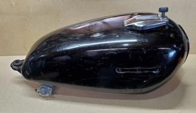 YAMAHA 2M0-24110-00 GAS TANK XS650 SPECIAL 1978 XS650SE - Image 1 of 4