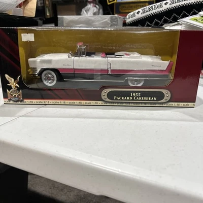 Road Signature Deluxe Edition 1955 Packard Caribbean White & Pink 1:18 Die-Cast - Image 1 of 4