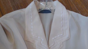 Vtg KAREN SCOTT Beige LS Semi Sheer Shirt Top Blouse 10 ❤ - Picture 1 of 5