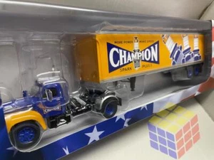 Camion americano MACK B61 T - CHAMPION SPARK PLUGS 1956 - USA (Escala 1/43) NEW - Imagen 1 de 8