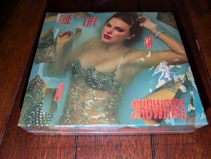 Taylor Swift The Life Of A Showgirl Sweat and Vanilla Limited Deluxe CD NEW - Foto 1 di 5