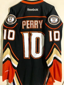 Reebok Premier NHL Jersey Anaheim Ducks Corey Perry Black Size Men's S - Picture 1 of 2
