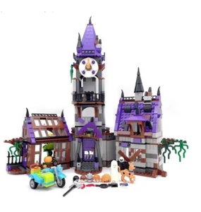 MOC Haunted Mystery Mansion 860 Pcs + 7 Figures Brick Building Model Kit Set - Picture 1 of 2