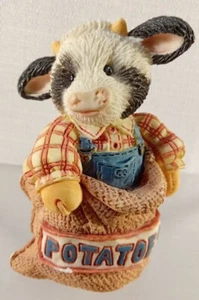 Mary's Moo Moos Cow Figurine Moooove Out of My Way 1994 Enesco 125628 Boy Sack - Picture 1 of 6