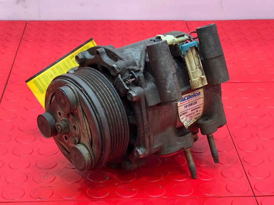 Conjunto de compresor de aire acondicionado Buick Terraza 2005-2006 3,5 L con aire acondicionado trasero OEM 15199330 Foto 1 de 4