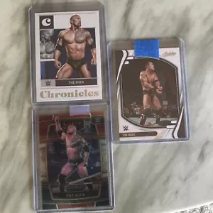 2022 Panini 3 Karten Lot WWE The Rock Dwayne Johnson Nr. 83, 124, 20 NM/NM+ - Bild 1 von 8
