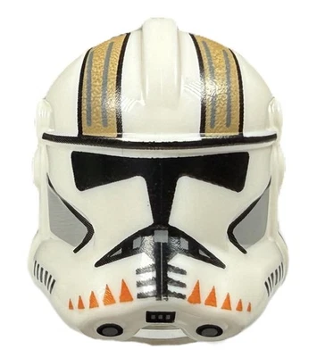 New LEGO Star Wars P2 Commander Cody Phase 2 Minifigure Helmet Part 2019pb01 - Image 1 of 4