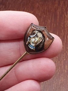 ANTIQUE VINTAGE HOUND HUNTING DOG ESSEX CRYSTAL STYLE STICK PIN - Picture 1 of 6